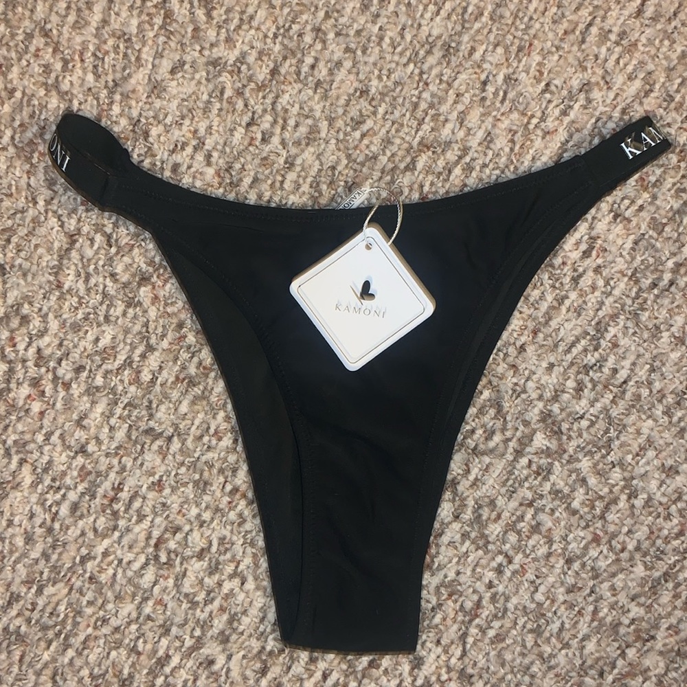 Brand new bikini bottoms
